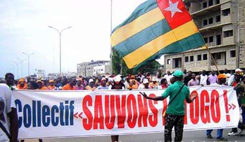 Manifestation-du-CST-au-Togo-500