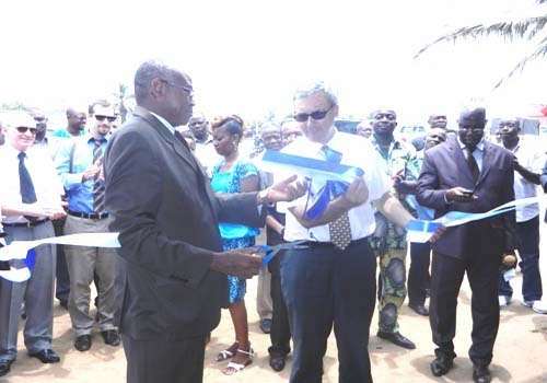 PEUL I &#038; II : Des paillotes construites le long de la plage à Kodjoviakopé (Lomé), inaugurées mercredi