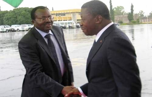 Faure Gnassingbé donne du tournis Ahoomey-Zunu !