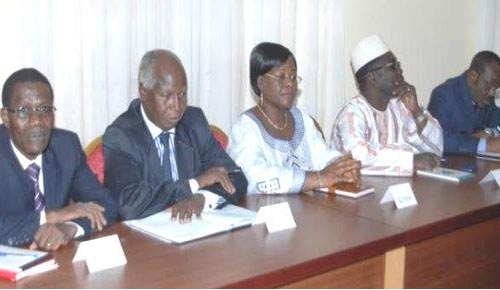 dialogue_intertogolais