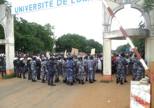manif_etudiants_empechee
